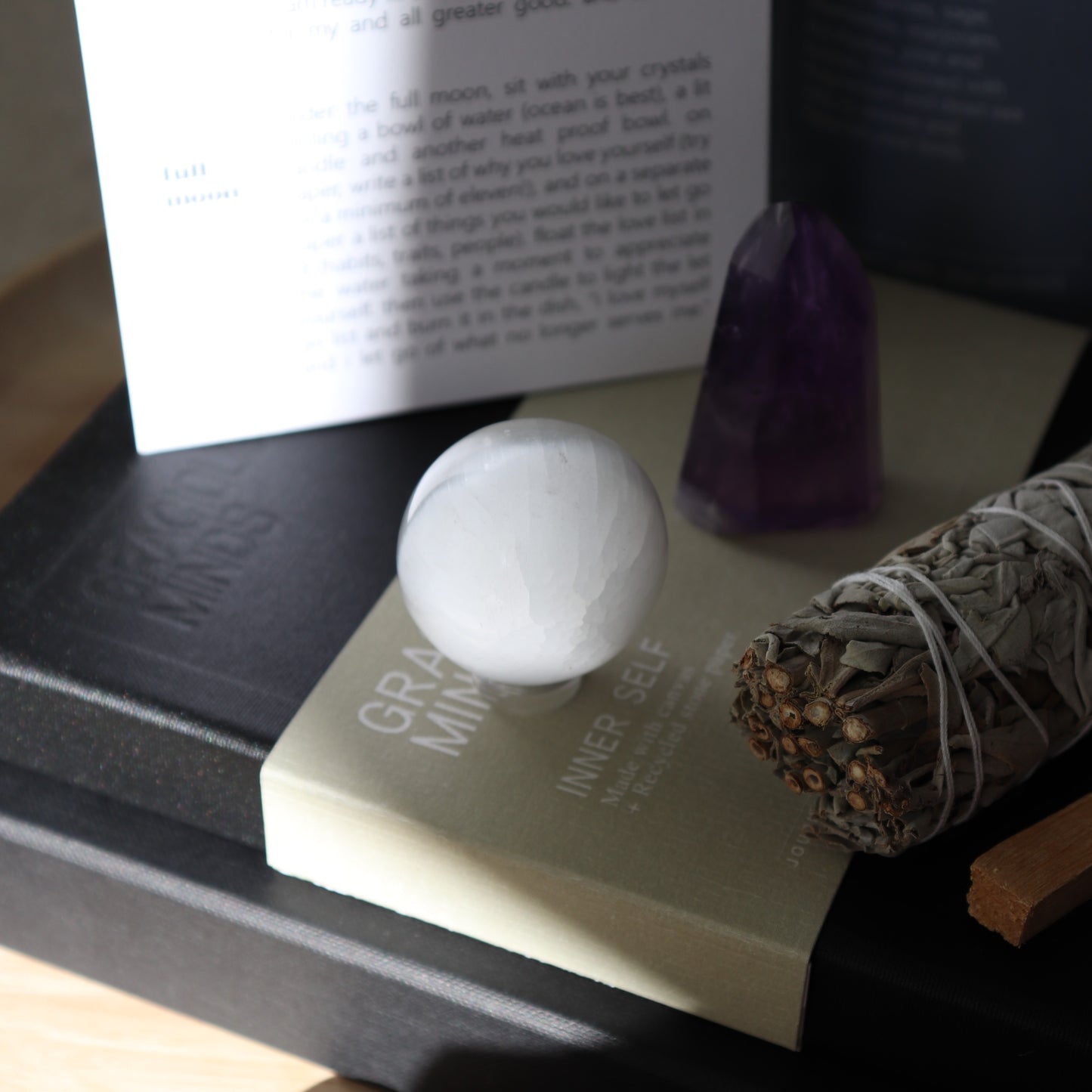 THE MOON RITUAL BOHX